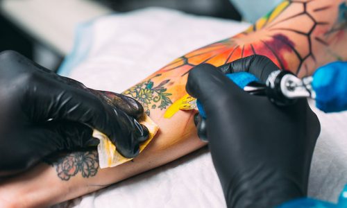 tatuaggio a colori 